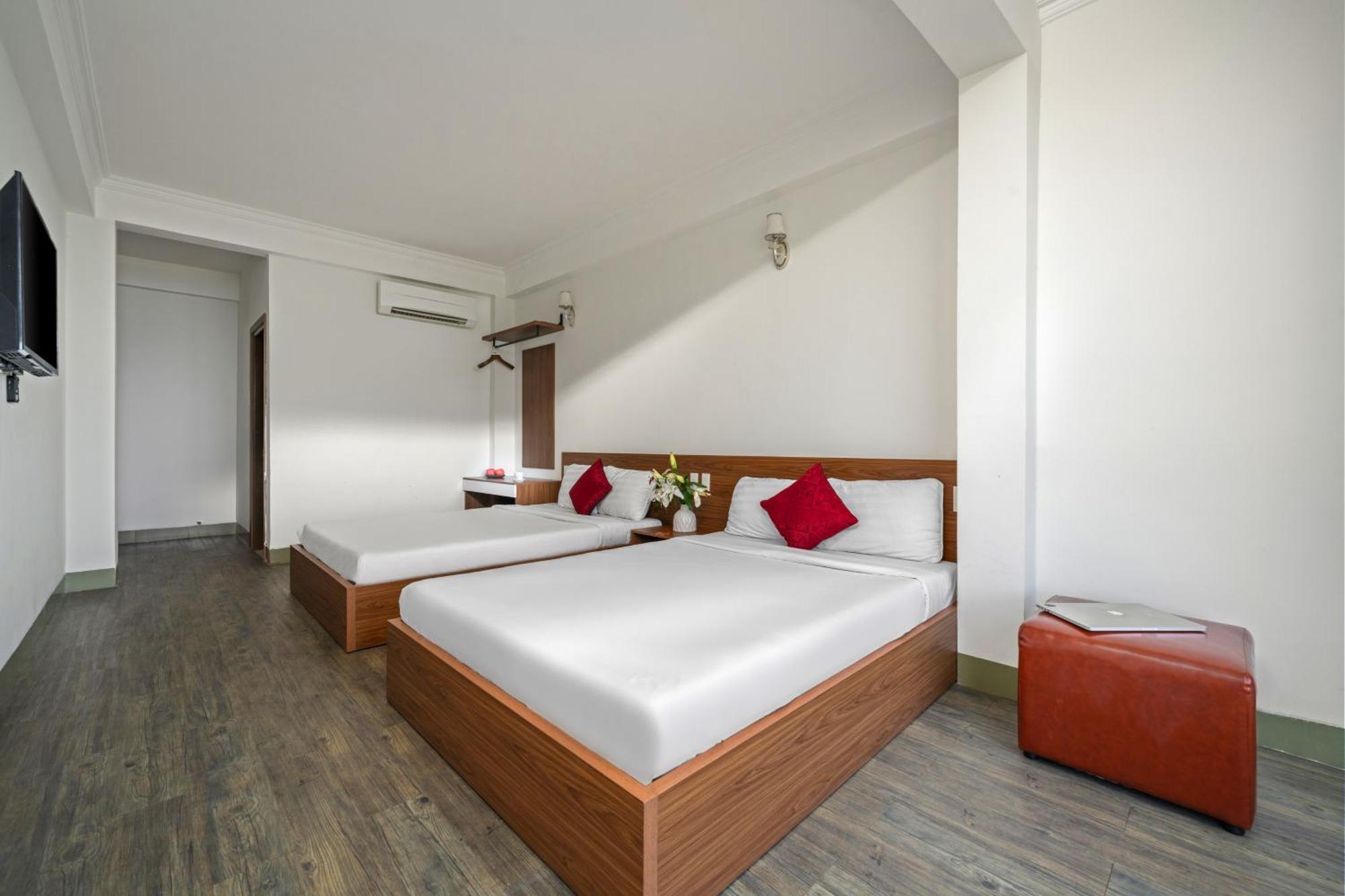 Khach San Nami Nha Trang Hotel Екстериор снимка