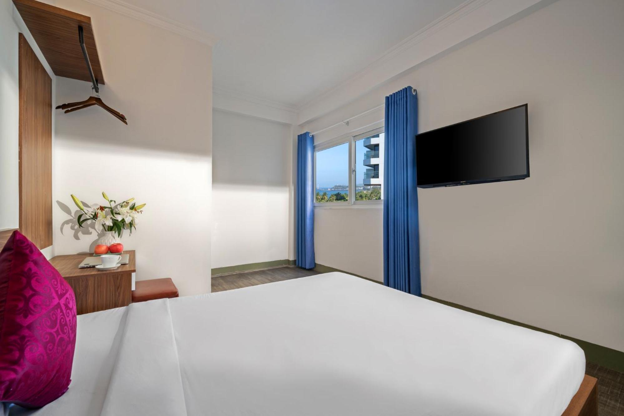 Khach San Nami Nha Trang Hotel Екстериор снимка